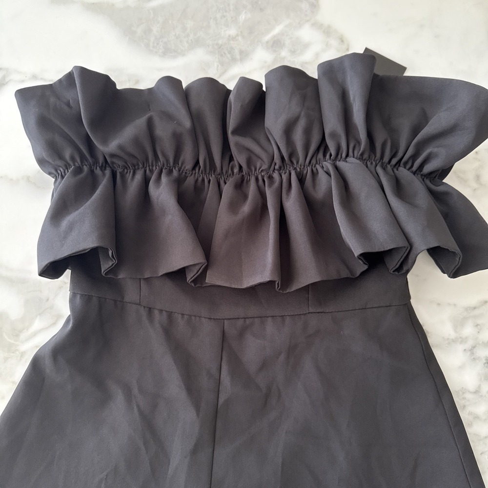 Black Off-Shoulder Ruffle Romper - Picture 2 of 6